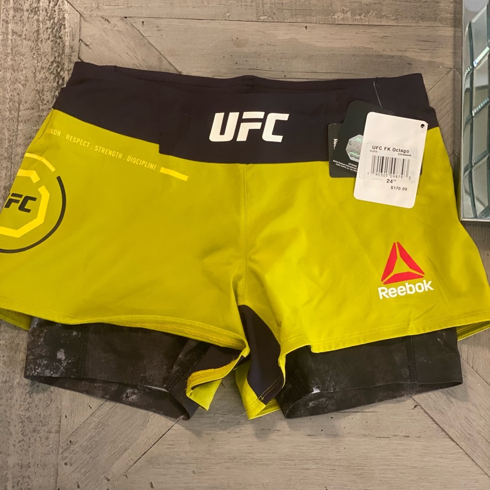NWT Reebok UFC FK octago shorts